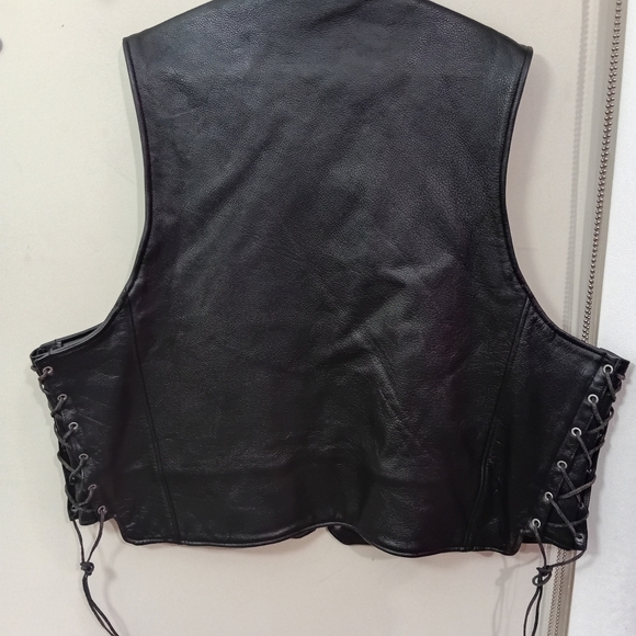 Hot Leathers Black Leather Vest - Picture 4 of 5
